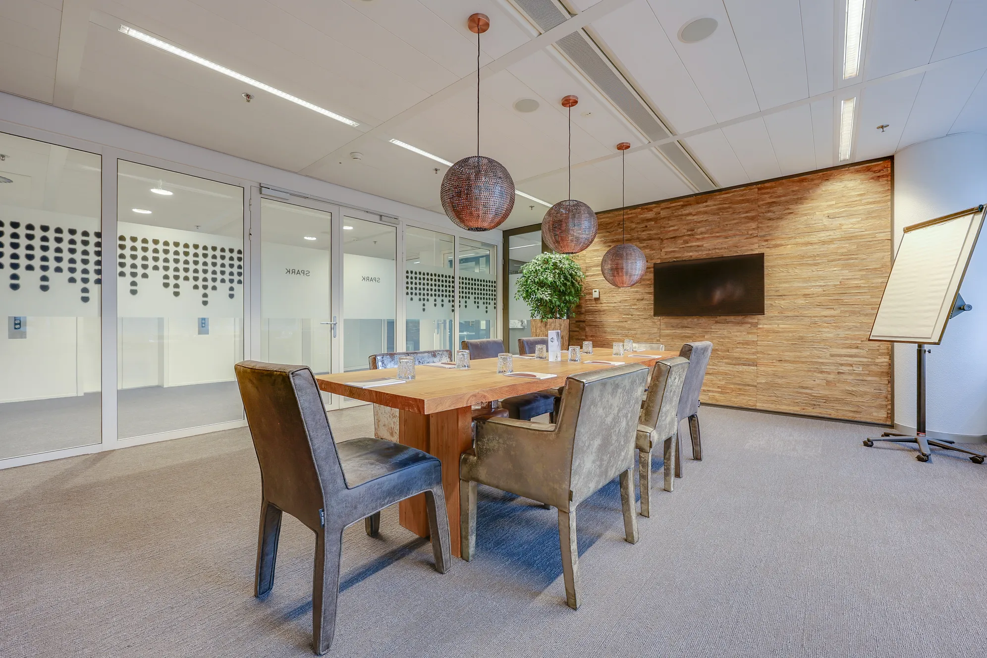 Meeting room at Tribes The Hague Central Station